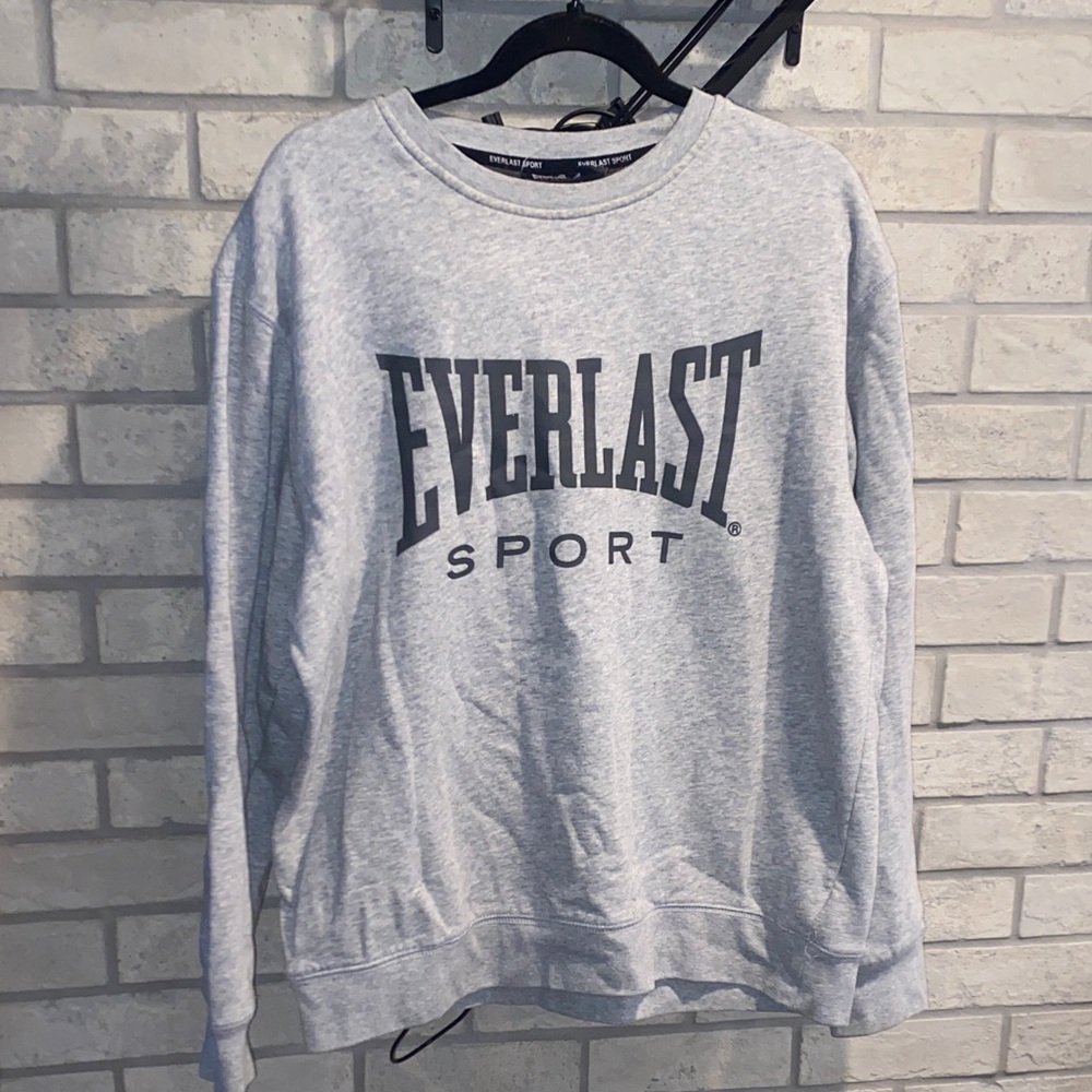 Everlast Light Gray Crewneck Sweatshirt